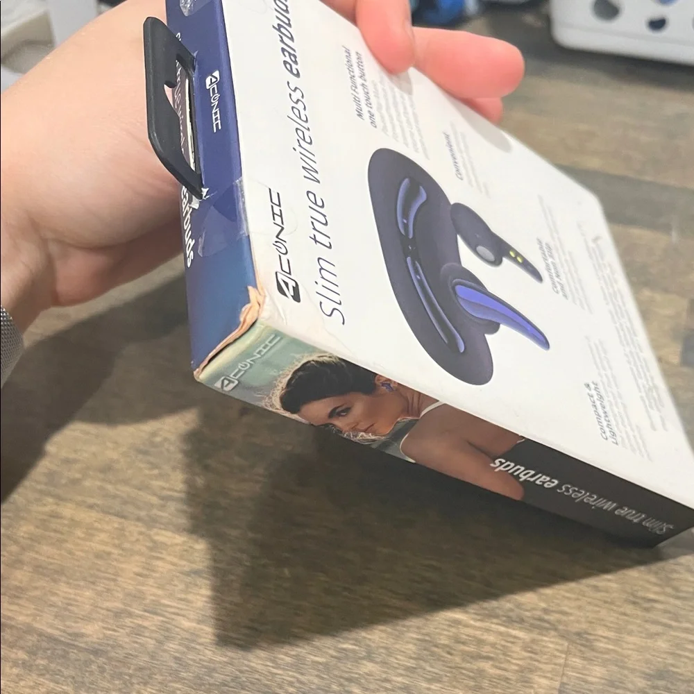 NWT 4conic Slim True Wireless Earbuds - Picture 5 of 7